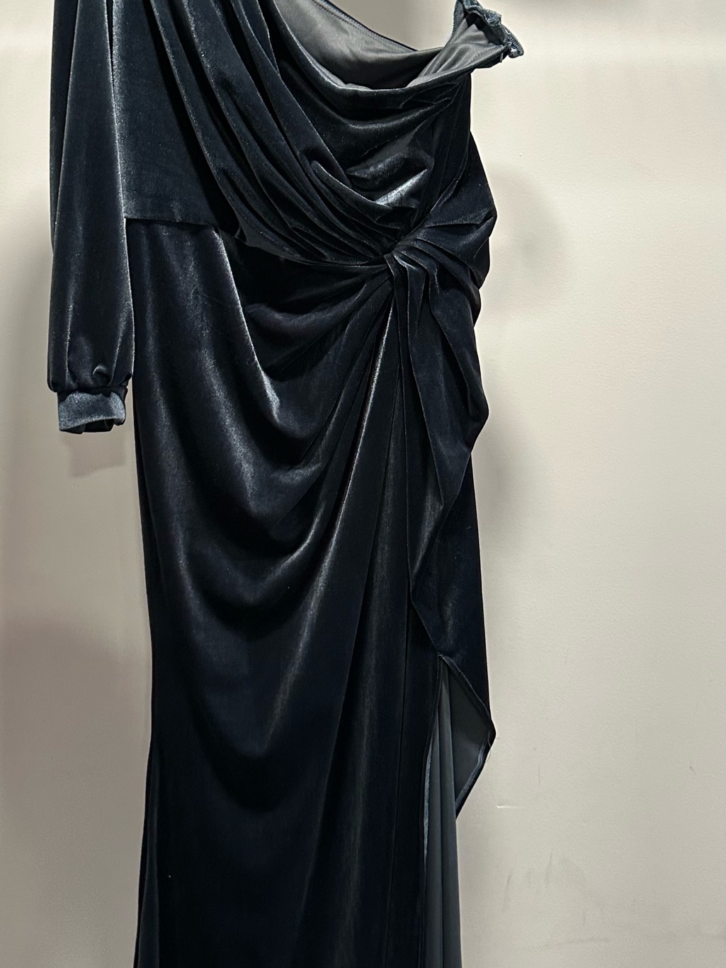 Off The Shoulder Blue Velvet Draped Evening Dress New Without Tags